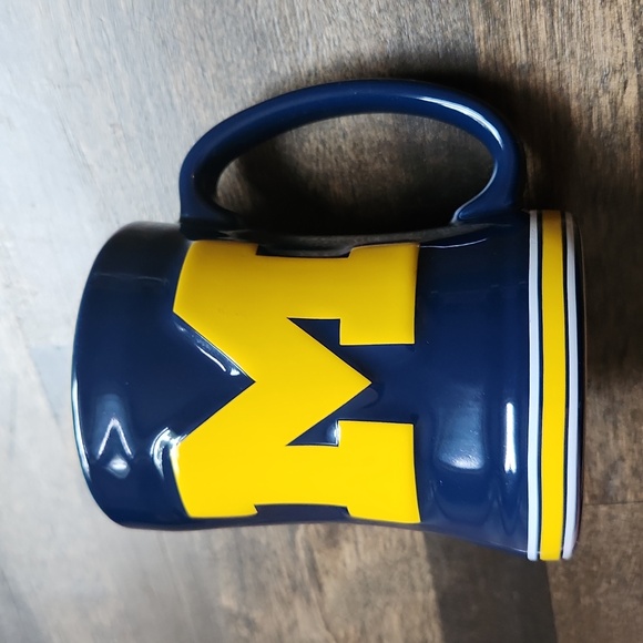 University of Michigan block m mug - Picture 2 of 5